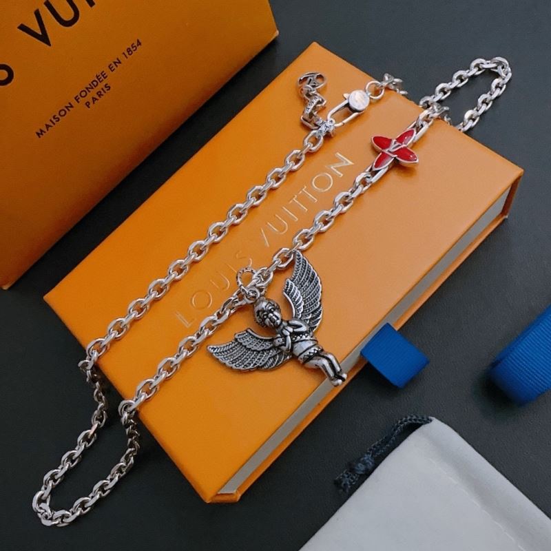 Louis Vuitton Necklaces